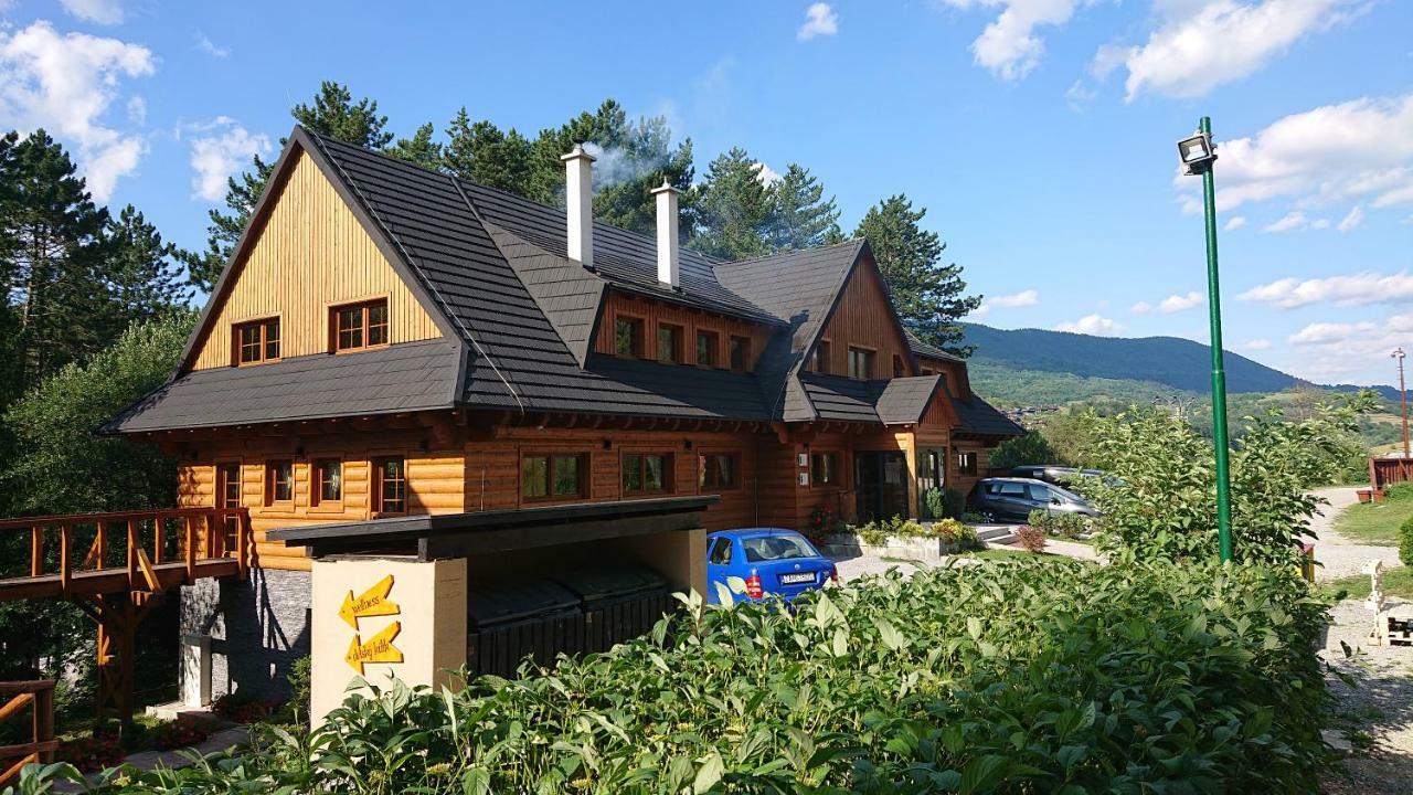 Drevenice Amalka V Terchove Terchová Exterior photo